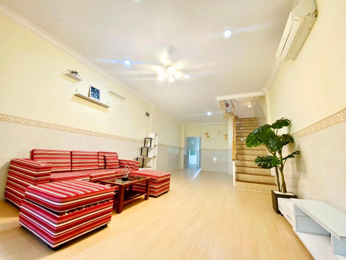 Yana House Phnom Penh Hotel Luaran gambar