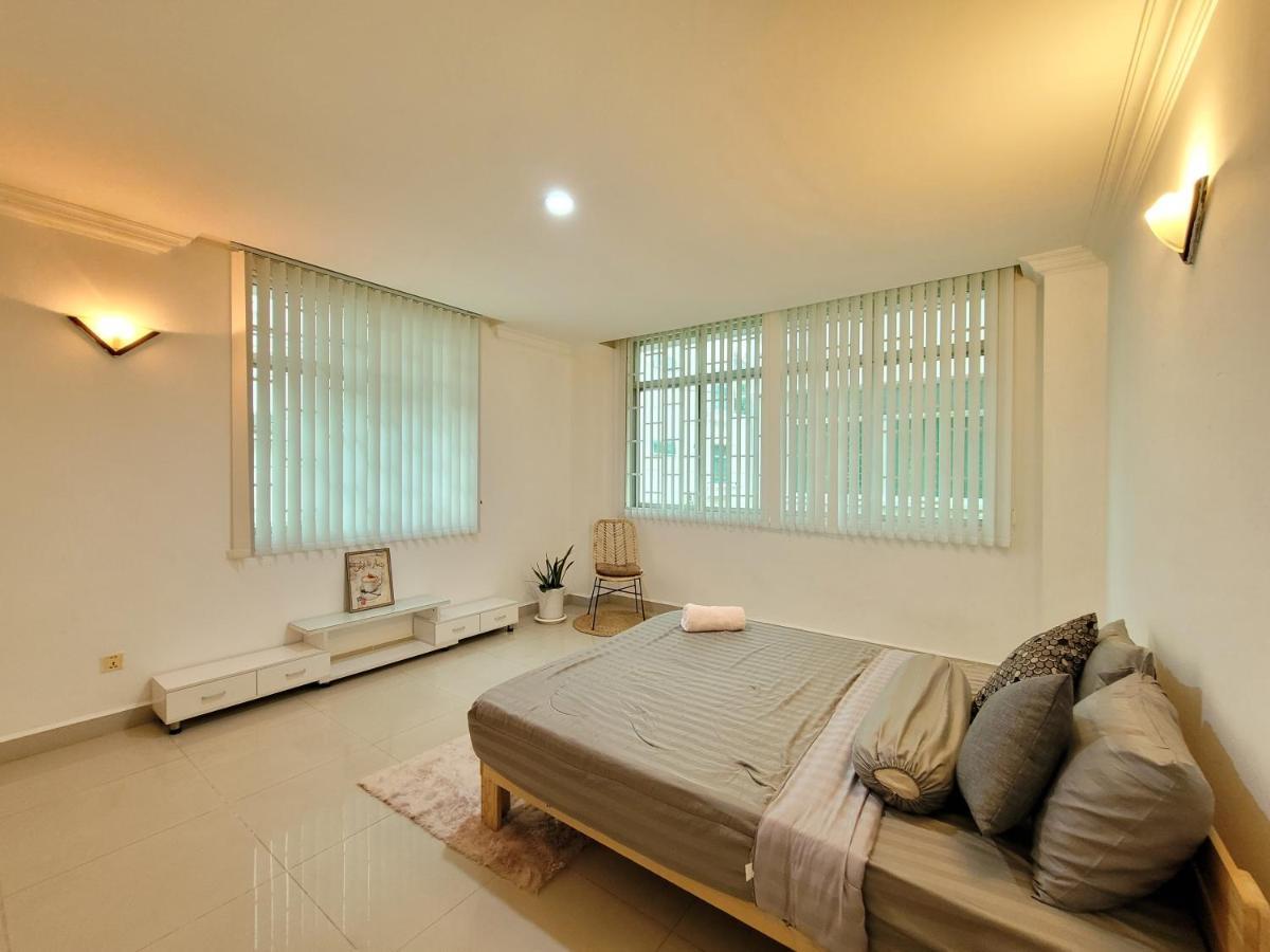 Yana House Phnom Penh Hotel Luaran gambar